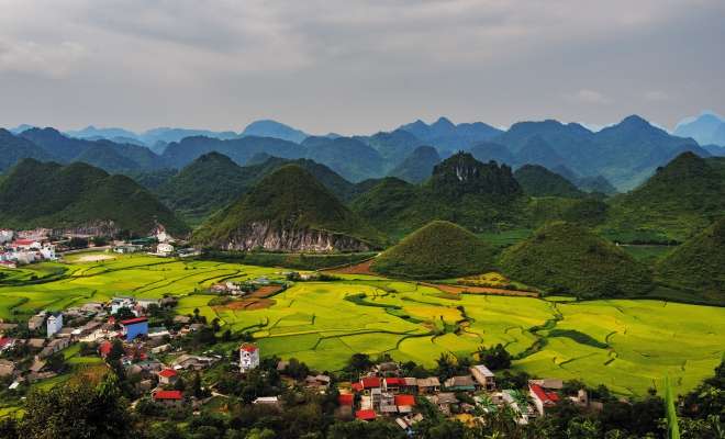 View of Tam Son from Heaven's Gate pass, with karst limestone peaks beyond